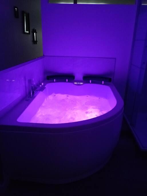 Sejour Sauna Et Jacuzzi Cocon La Roche-sur-Yon Kültér fotó